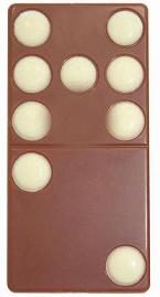 Duomino - Dominosteine aus Vollmilchschokolade dekoriert mit weißer Schokolade